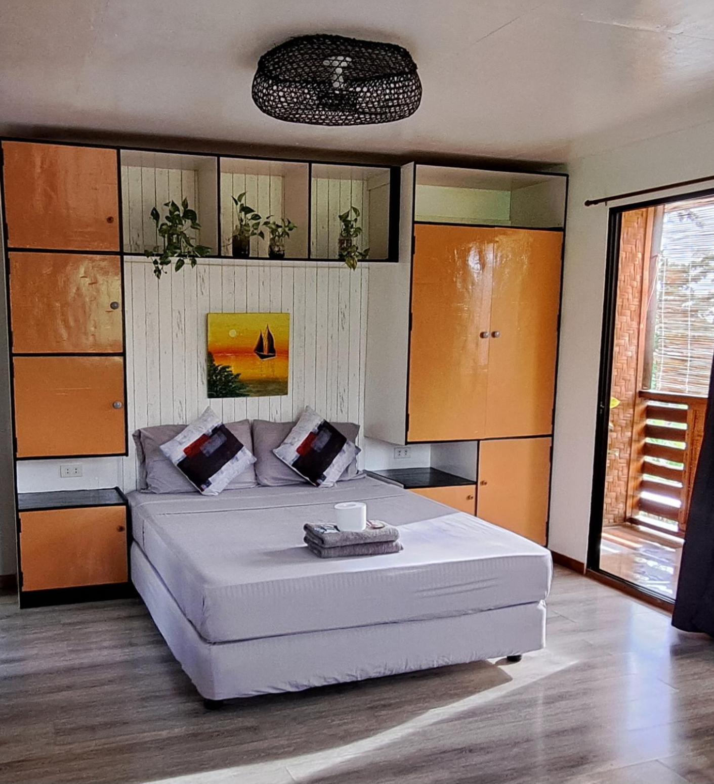 Bougainvillea Guesthouse 산후안 외부 사진