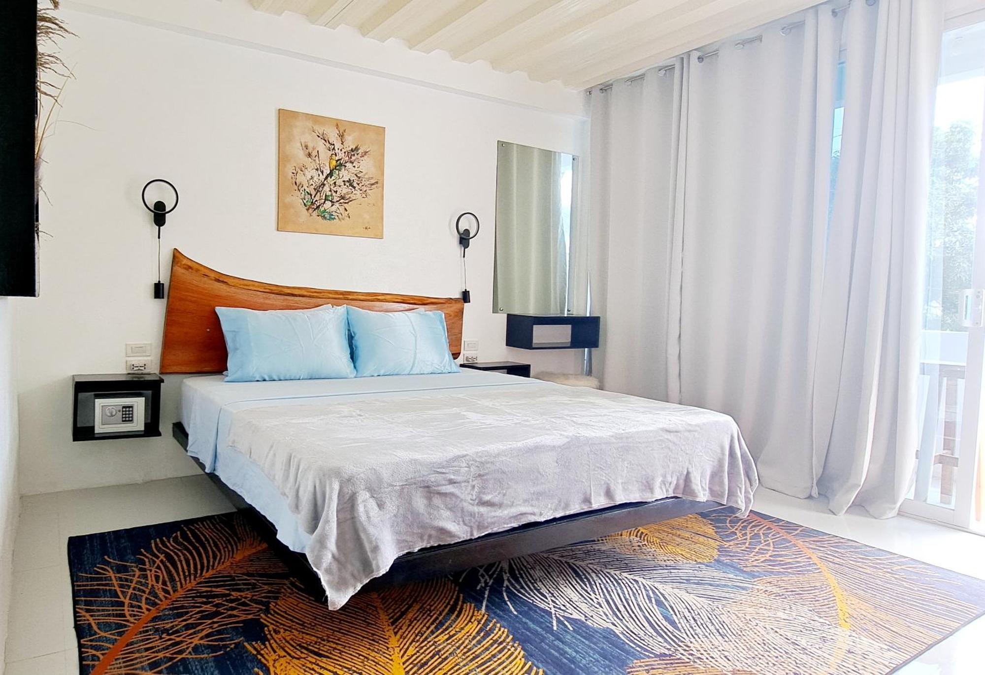 Bougainvillea Guesthouse 산후안 외부 사진